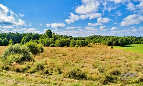 Terrain au bord du lac