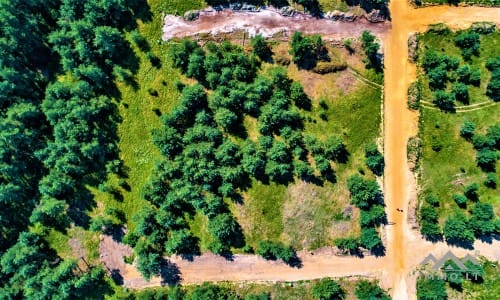 Terrain à bâtir au bord du lagon