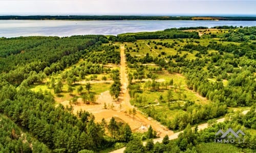 Terrain à bâtir au bord du lagon