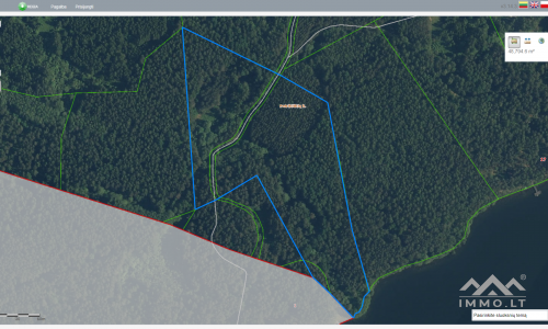 Terrain pour une ferme au bord du lac Makys