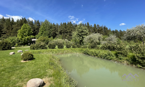 Fermette avec 13 hectares de terrain