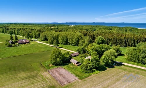 Ferme dans le parc régional