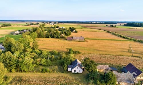 Gehöft im Bezirk Telšiai