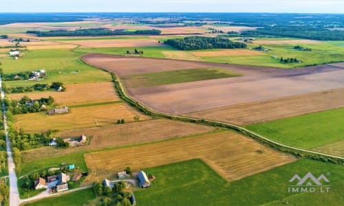 Gehöft im Bezirk Telšiai