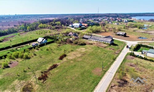 Commercial Land Plot in Kalotė