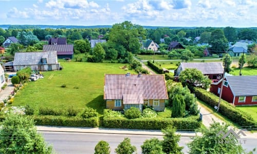 Homestead in Plateliai Near The Lake