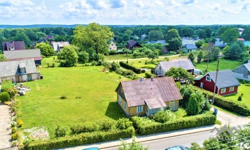 Homestead in Plateliai Near The Lake