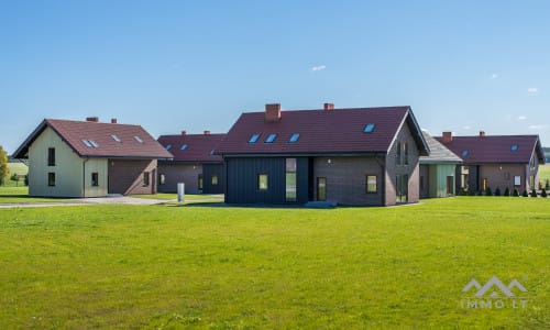 Neue Villa in Karklė Dorf