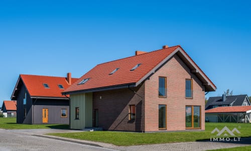 Nouvelle villa dans le village de Karklė