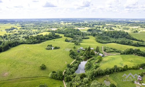 Gehöft in der Nähe von Telšiai