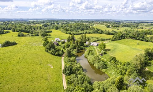 Gehöft in der Nähe von Telšiai