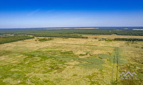 Namų valda netoli jūros