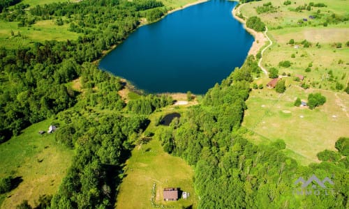 Traumhaftes Gehöft am See