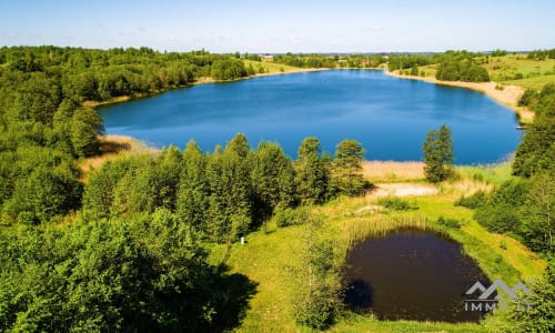 Traumhaftes Gehöft am See