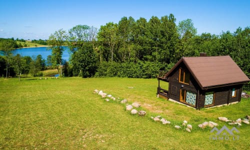 Fantastic Homestead by The Lake