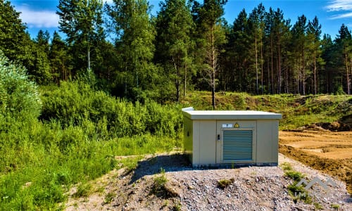 Un terrain près de la lagune de Courlande