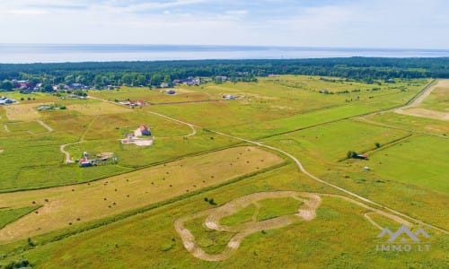 Namų valdos sklypas Nemirsetoje