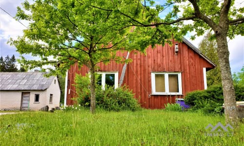 Une ferme exclusive entourée de forêts