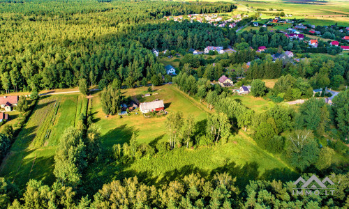 Terrain à bâtir au bord de la lagune de Courlande