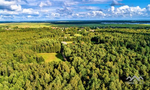 Terrain à bâtir au bord de la lagune de Courlande