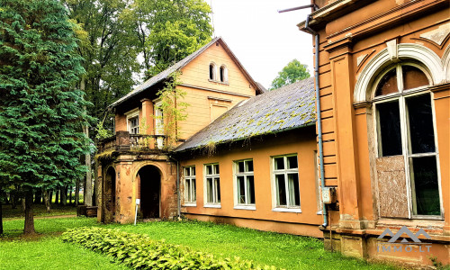 Der Wintergarten des Pliateriai-Herrenhauses in Šateikiai