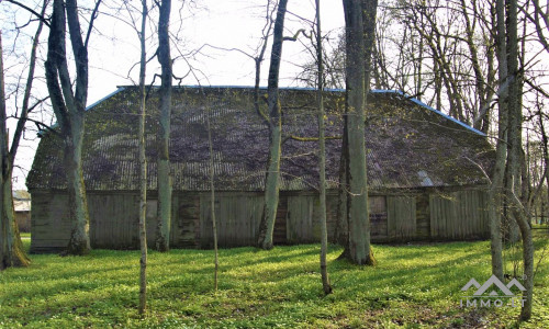 The Conservatory of The Pliateriai Manor in Šateikiai