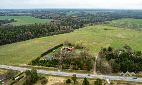 Une vieille ferme dans la commune de Rietavas